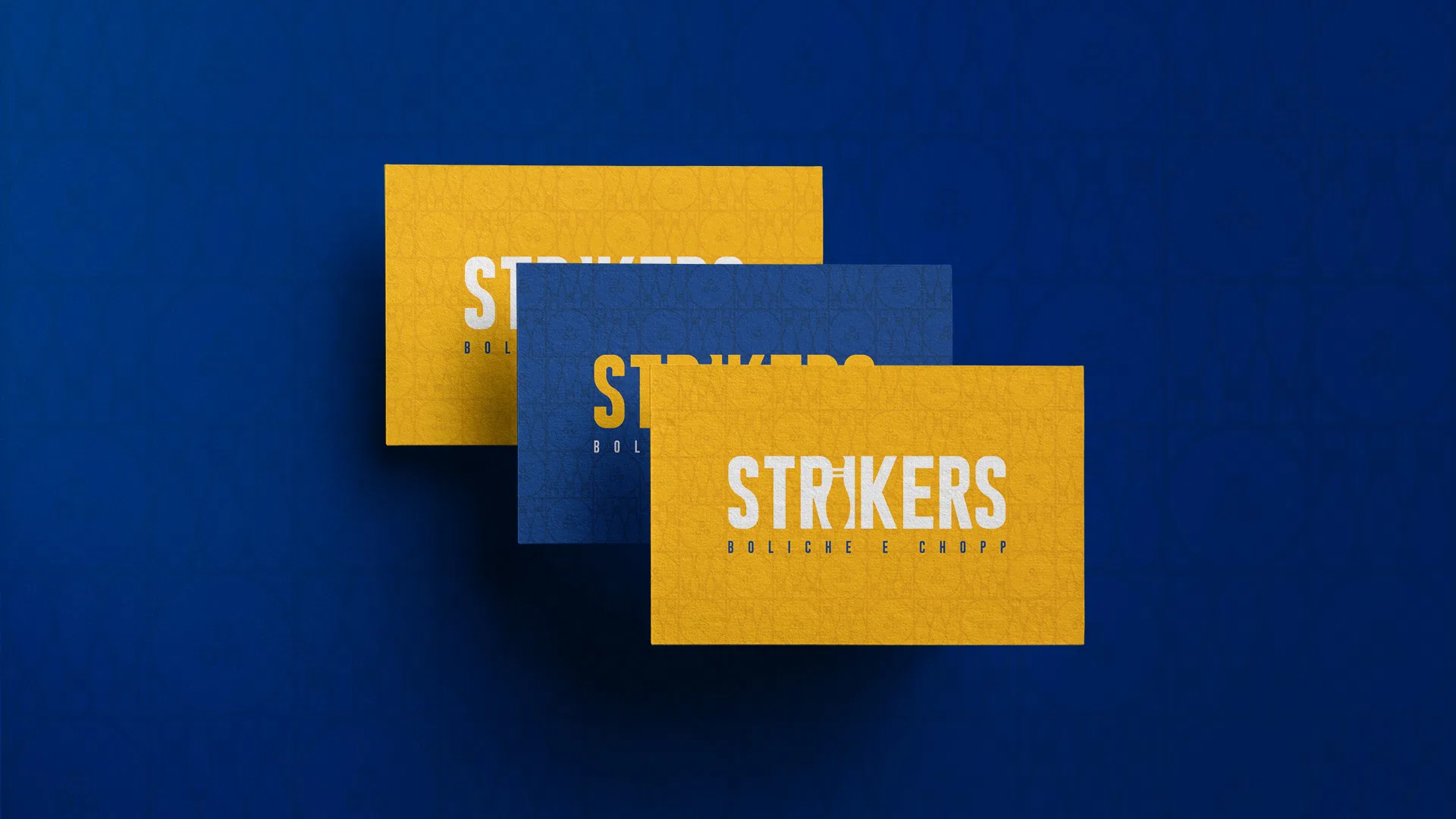 Strikers — ambiente